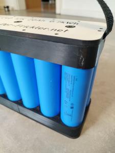 hoverquad_battery_02.jpg