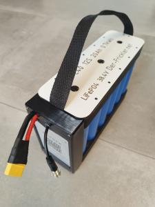 hoverquad_battery_03.jpg